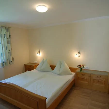 Stoeckl ليوغانغ